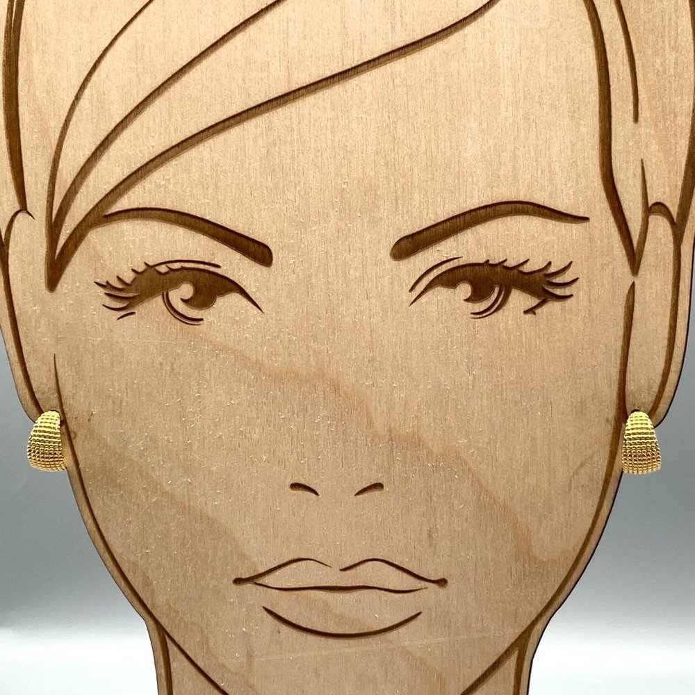 Vintage Basic Hoop Earrings, Minimalist Waffle Gold Tone Clip Ons